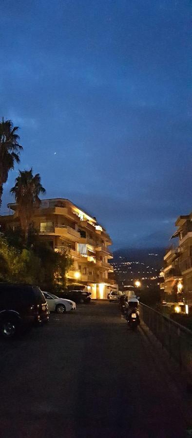 Il Paradiso Del Relax Private Room With Bathroom Parking Sanremo Exterior foto